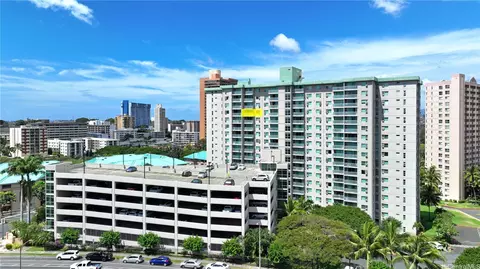 3009 Ala Makahala Pl #1106, Honolulu, HI 96818