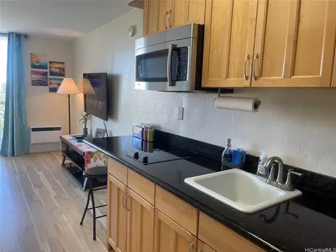 1920 Ala Moana Blvd #1009, Honolulu, HI 96815