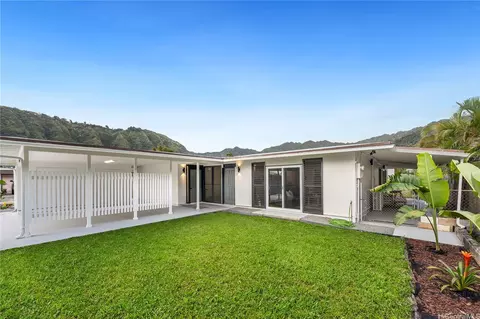 3122 Kaloaluiki St, Honolulu, HI 96822