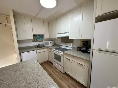 2333 Kapiolani Blvd #905, Honolulu, HI 96826