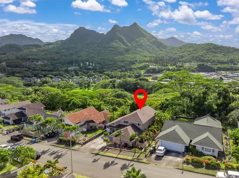 1614 Paukiki St, Kailua, HI 96734