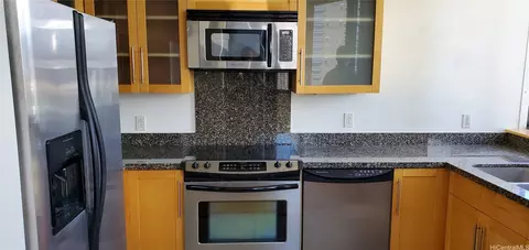 600 Queen St #1901, Honolulu, HI 96813