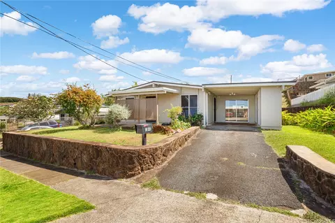99-528 Paihi St, Aiea, HI 96701