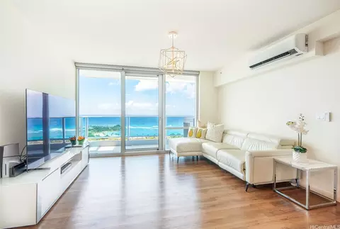 1391 Kapiolani Blvd #3311, Honolulu, HI 96814