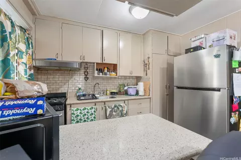 2765 Kapiolani Blvd #107, Honolulu, HI 96826