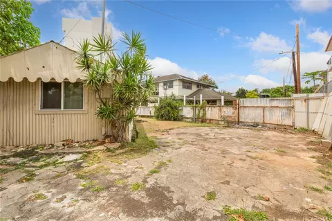 756 University Ave, Honolulu, HI 96826