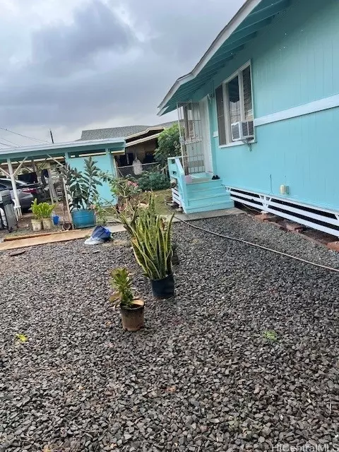 94-1280 Huakai St, Waipahu, HI 96797