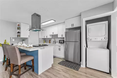 818 S King St #701, Honolulu, HI 96813