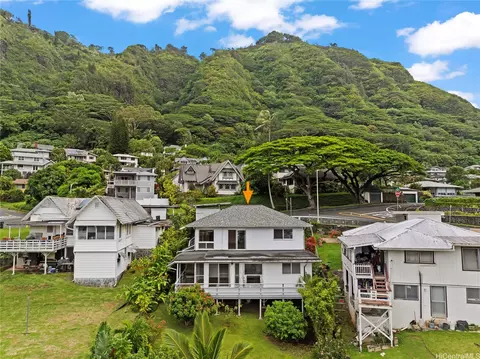 3251 Oahu Ave, Honolulu, HI 96822