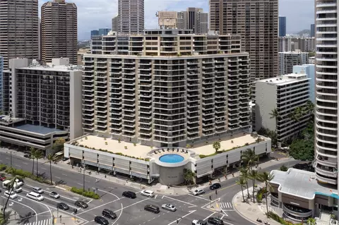 1860 Ala Moana Blvd #907, Honolulu, HI 96815