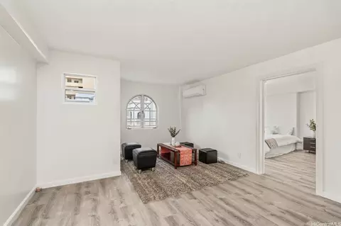 1433 Kewalo St #PH12, Honolulu, HI 96822