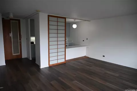1515 Nuuanu Ave #1954, Honolulu, HI 96817