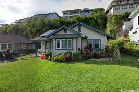 2102 Mckinley St, Honolulu, HI 96822