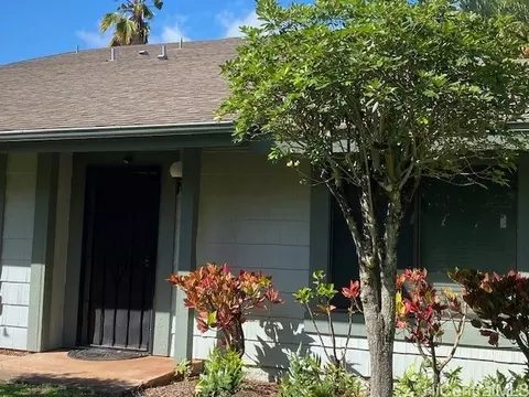 98-1794 Kaahumanu St #62A, Pearl City, HI 96782