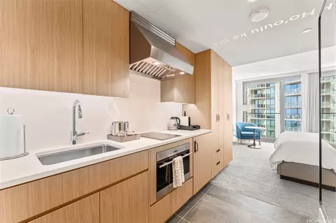 1390 Kapiolani Blvd #3008, Honolulu, HI 96814