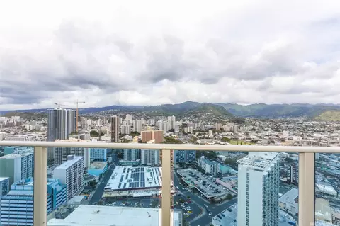 1631 Kapiolani Blvd #4004, Honolulu, HI 96814