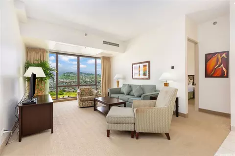 229 Paoakalani Ave #3801, Honolulu, HI 96815
