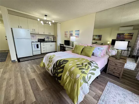 2345 Ala Wai Blvd #2415, Honolulu, HI 96815