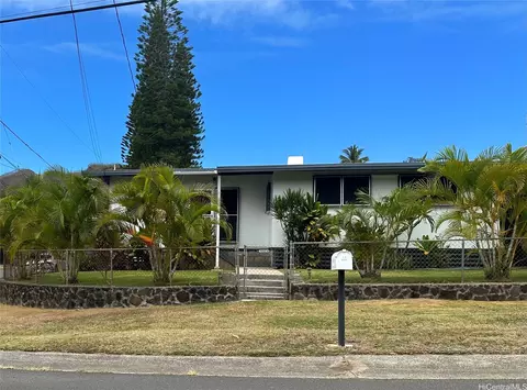 1354 Hele St, Kailua, HI 96734