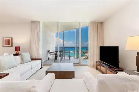223 Saratoga Rd #3703, Honolulu, HI 96815