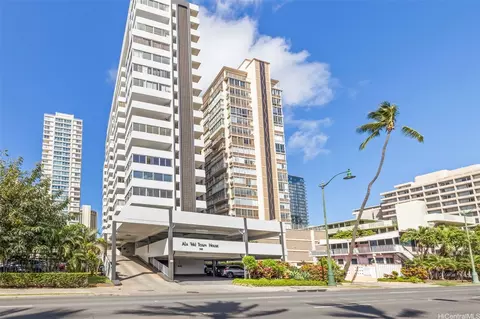 2421 Ala Wai Blvd #604, Honolulu, HI 96815