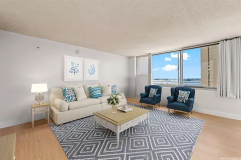 98-288 Kaonohi St #2102, Aiea, HI 96701