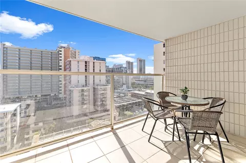 445 Seaside Ave #1415, Honolulu, HI 96815