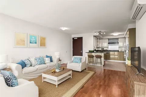 1200 Queen Emma St #3703, Honolulu, HI 96813