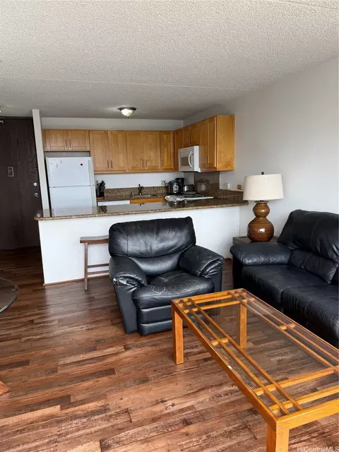 411 Hobron Ln #2311, Honolulu, HI 96815