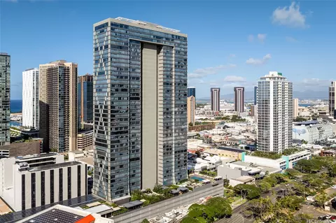1009 Kapiolani Blvd #PH 4802, Honolulu, HI 96814