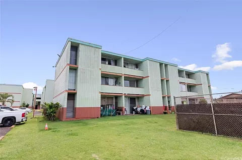 1045 Aheahe Ave #315, Wahiawa, HI 96786