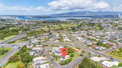 99-588 Auhau Pl, Aiea, HI 96701