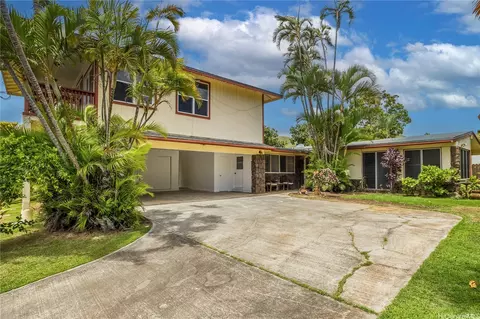 363 Ilimalia Loop, Kailua, HI 96734