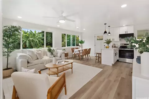 45-127 Waikapoki Rd #D, Kaneohe, HI 96744