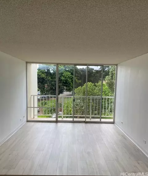98-410 Koauka Loop #4B, Aiea, HI 96701