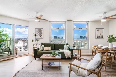 1031 Maunaihi Pl #802, Honolulu, HI 96822