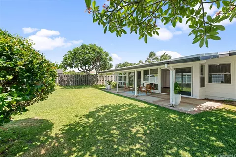 15 Aimikana St, Kailua, HI 96734