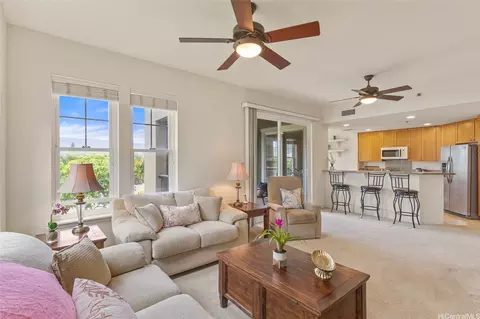 520 Lunalilo Home Rd #8124, Honolulu, HI 96825
