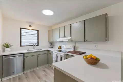 98-512 Kaonohi St #49-3, Aiea, HI 96701