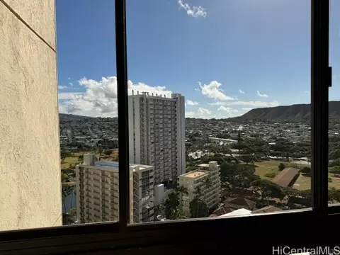 300 Wai Nani Way #2005, Honolulu, HI 96815