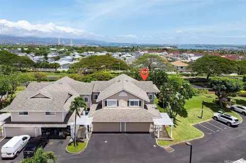 94-831 Lumiauau St #H104, Waipahu, HI 96797
