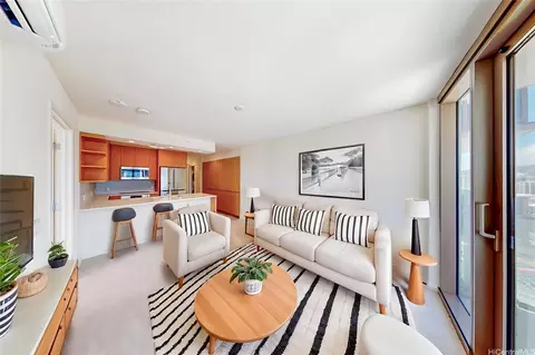 1388 Kapiolani Blvd #2209, Honolulu, HI 96814