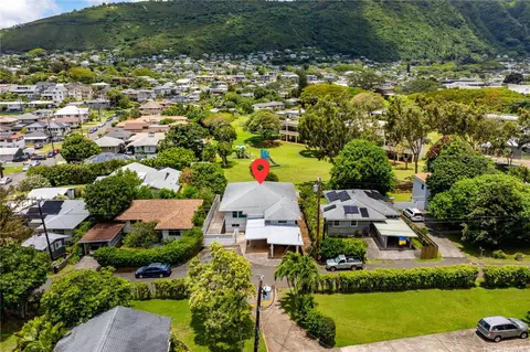 2714 Hipawai Pl, Honolulu, HI 96822