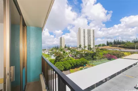 98-402 Koauka Loop #605, Aiea, HI 96701