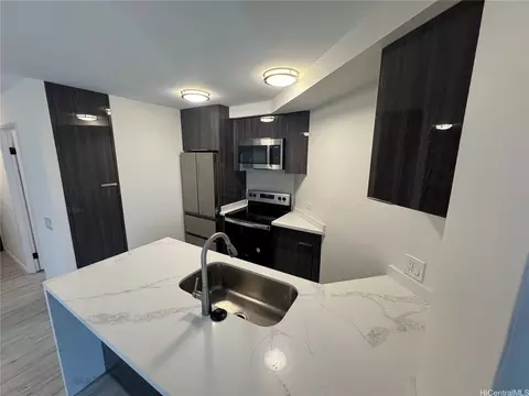 1441 Piikoi St #206, Honolulu, HI 96822