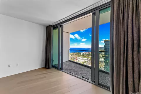 1000 Auahi St #3809, Honolulu, HI 96814