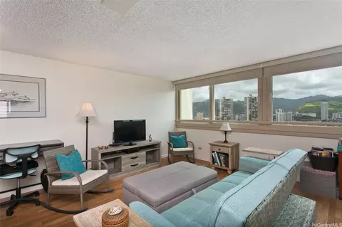 445 Seaside Ave #2001, Honolulu, HI 96815