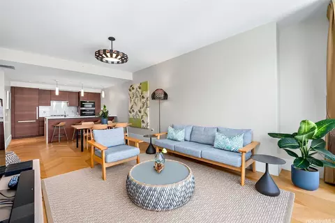 1108 Auahi St #3005, Honolulu, HI 96814