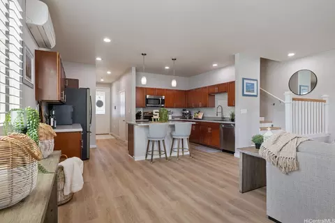 801 Kakala St #1806, Kapolei, HI 96707