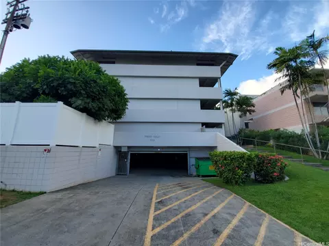 1512 Piikoi St #402, Honolulu, HI 96822